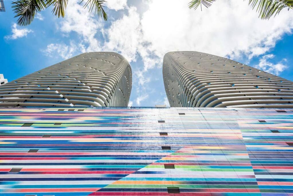 Luxurious Condo In Heart Of Brickell Miami Exterior photo